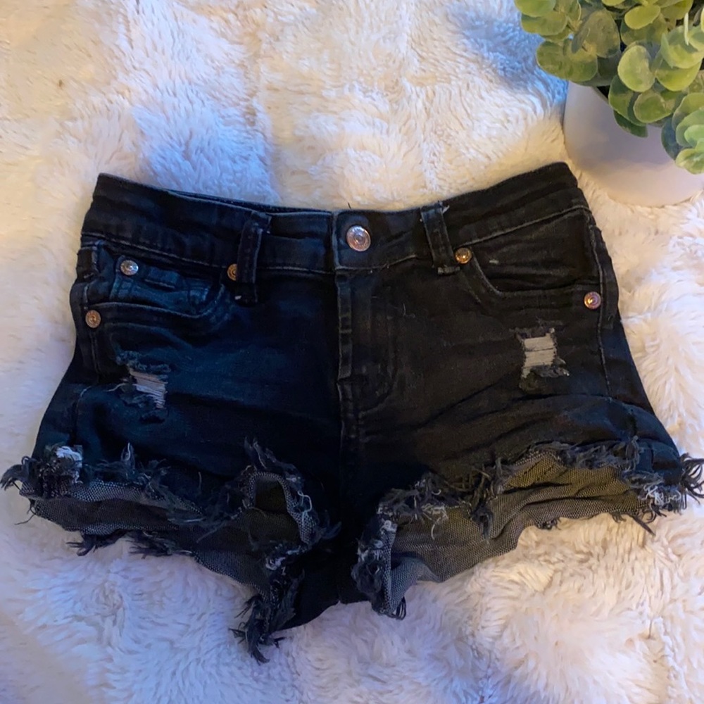 black jean shorts